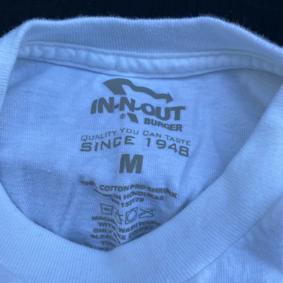 In and Out CA T-shirt - Picture 2 of 3